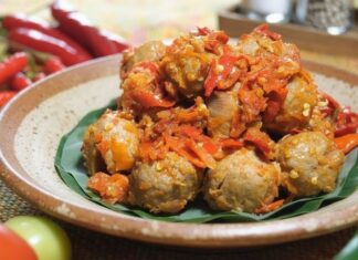 Resep Bakso Mercon Simple dan Enak: Pedasnya Bikin Penasaran Resep Bakso Mercon