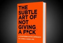 Review Buku The Subtle Art of Not Giving a Fuck karya mark manson
