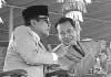 Perbandingan Kebijakan Luar Negeri Soekarno dan Soeharto kebijakan luar negeri soekarno