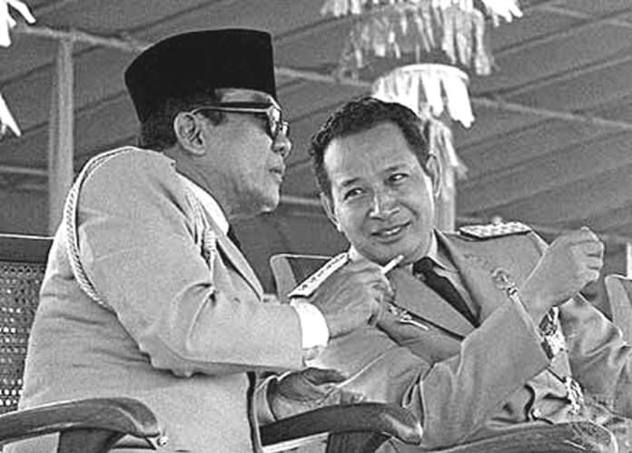 kebijakan luar negeri soekarno